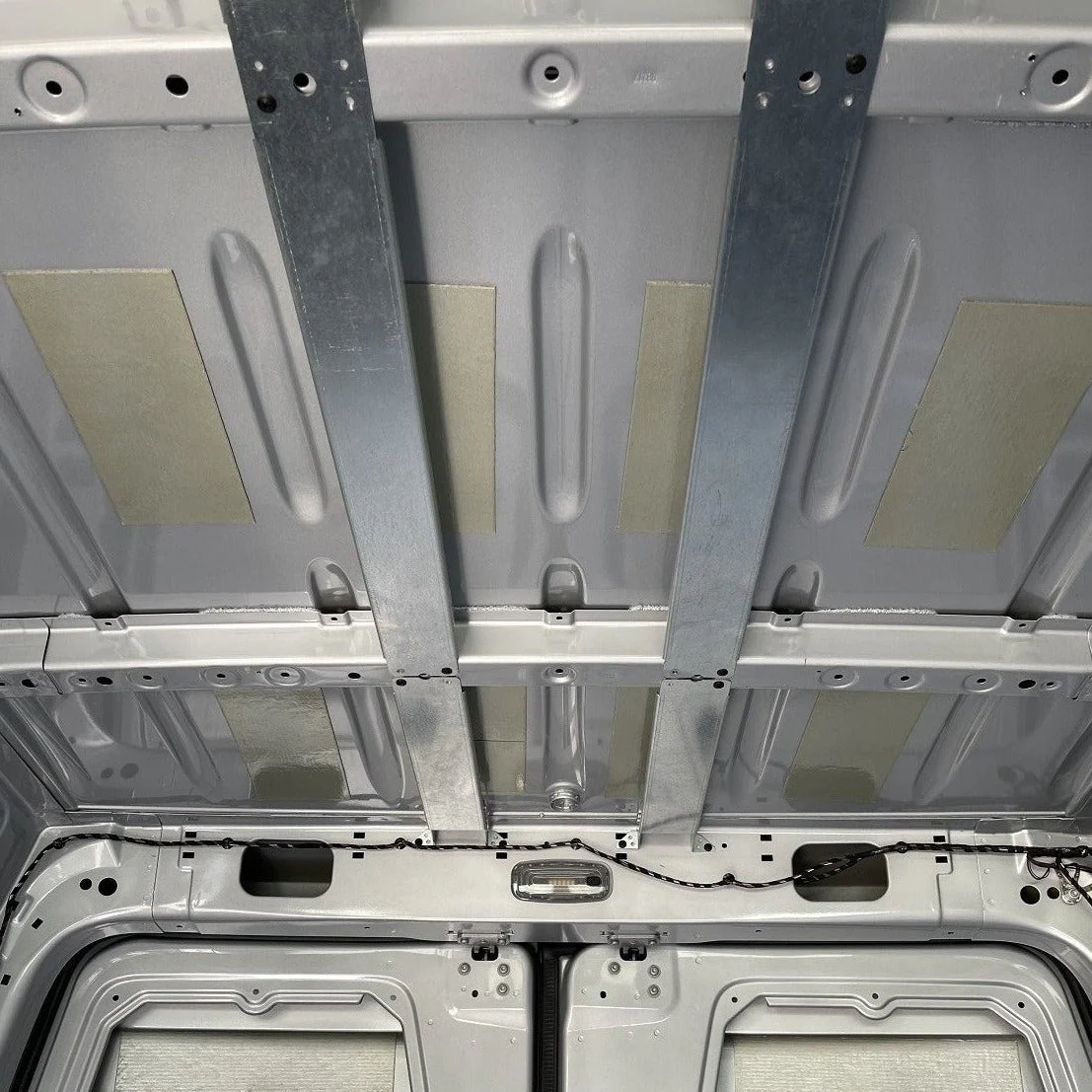 RB Components Mercedes Sprinter Ceiling Brace Kit (144"WB, 2007+) - Image 4
