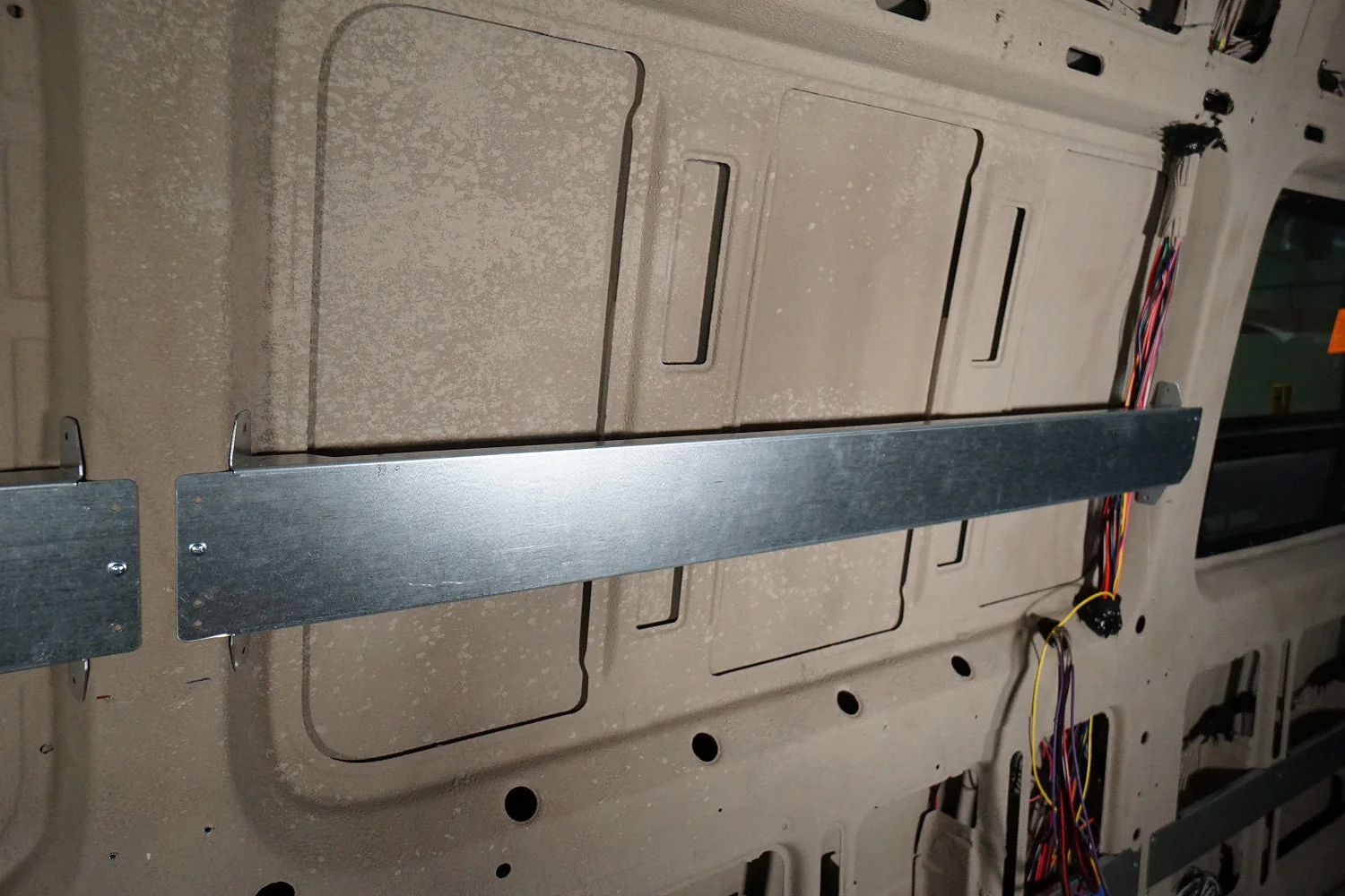 RB Components 2007+ Sprinter Van 170 EXT - 43" - 45" High Panel Bed Brace Kit - Image 3