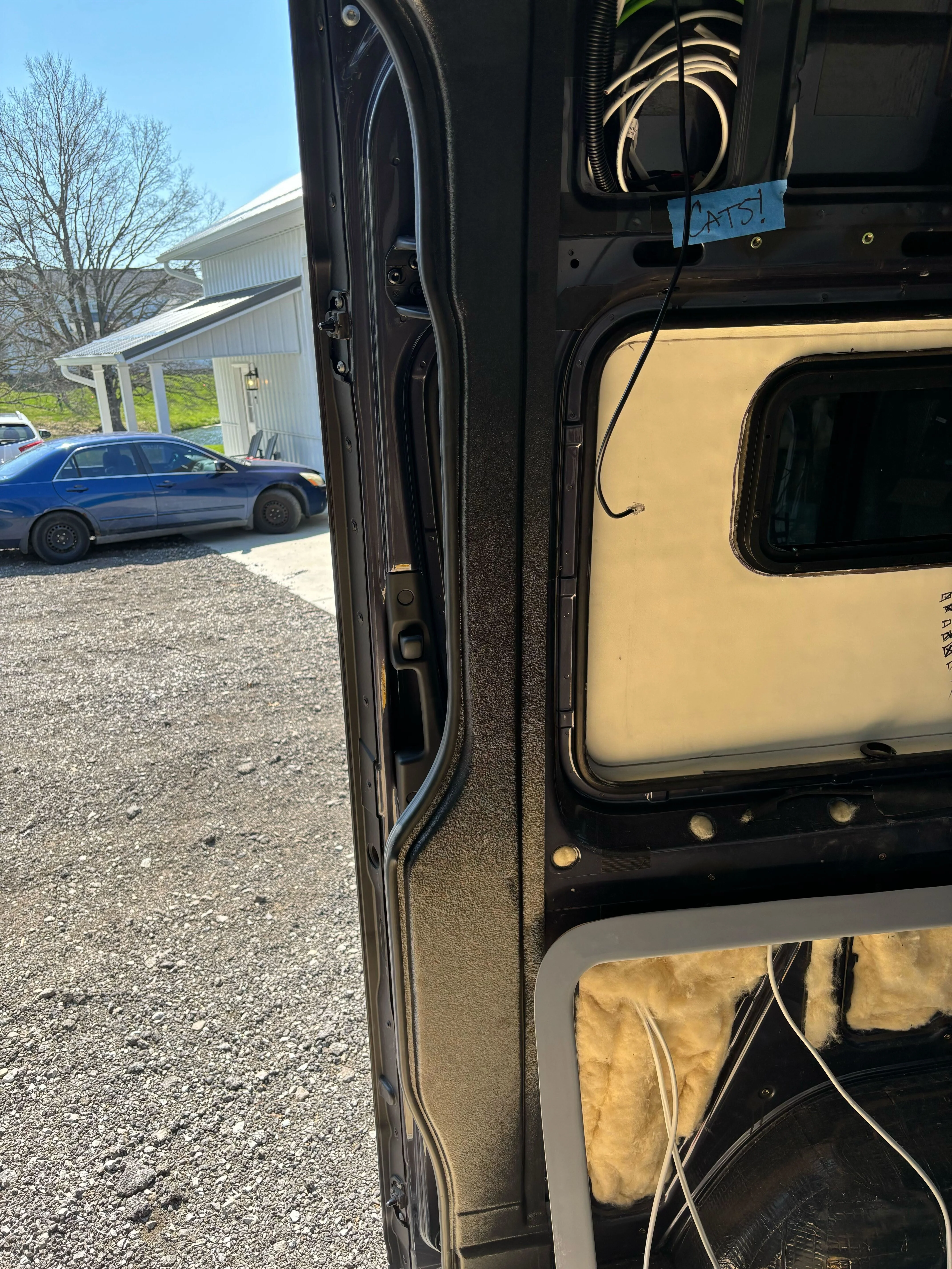GoCode Mercedes Sprinter C-Pillar Trim Kit - Image 3