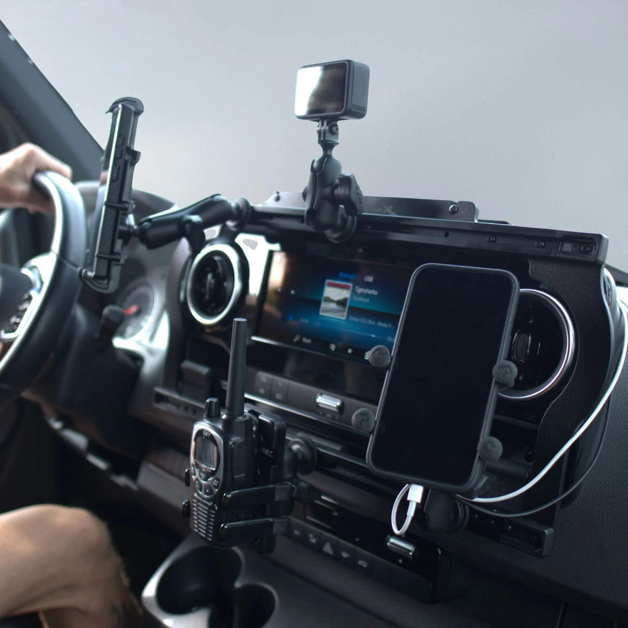 TERRA X No Drill - Dash Mount for Mercedes Sprinter – NAVIDOK Overlander X - Image 8