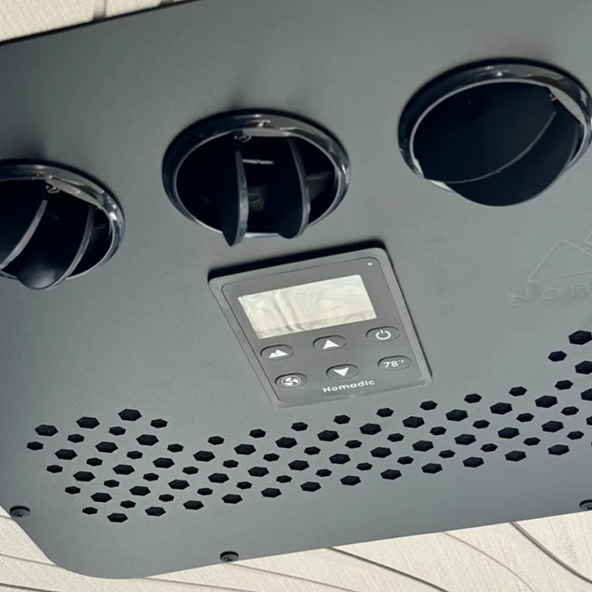 Nomadic Cooling Helix X2 RV Air Conditioner (12/48V) - Image 8