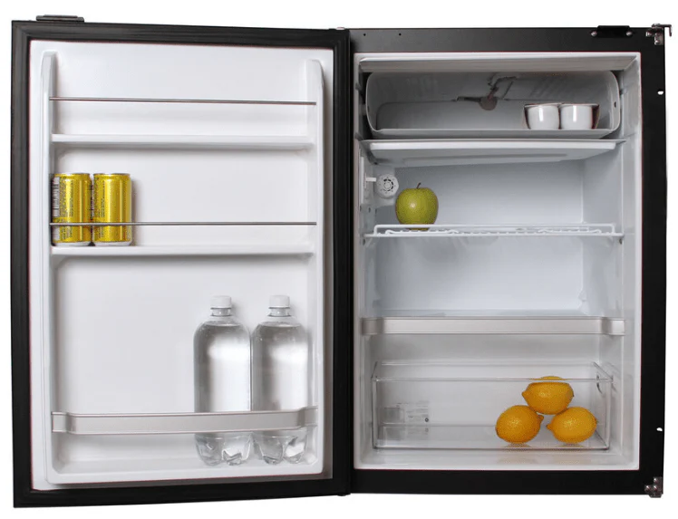 Nova Kool R4500 AC/DC RV Refrigerator - Image 3
