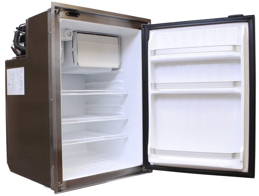 Nova Kool R5810 AC/DC RV Refrigerator - Image 4