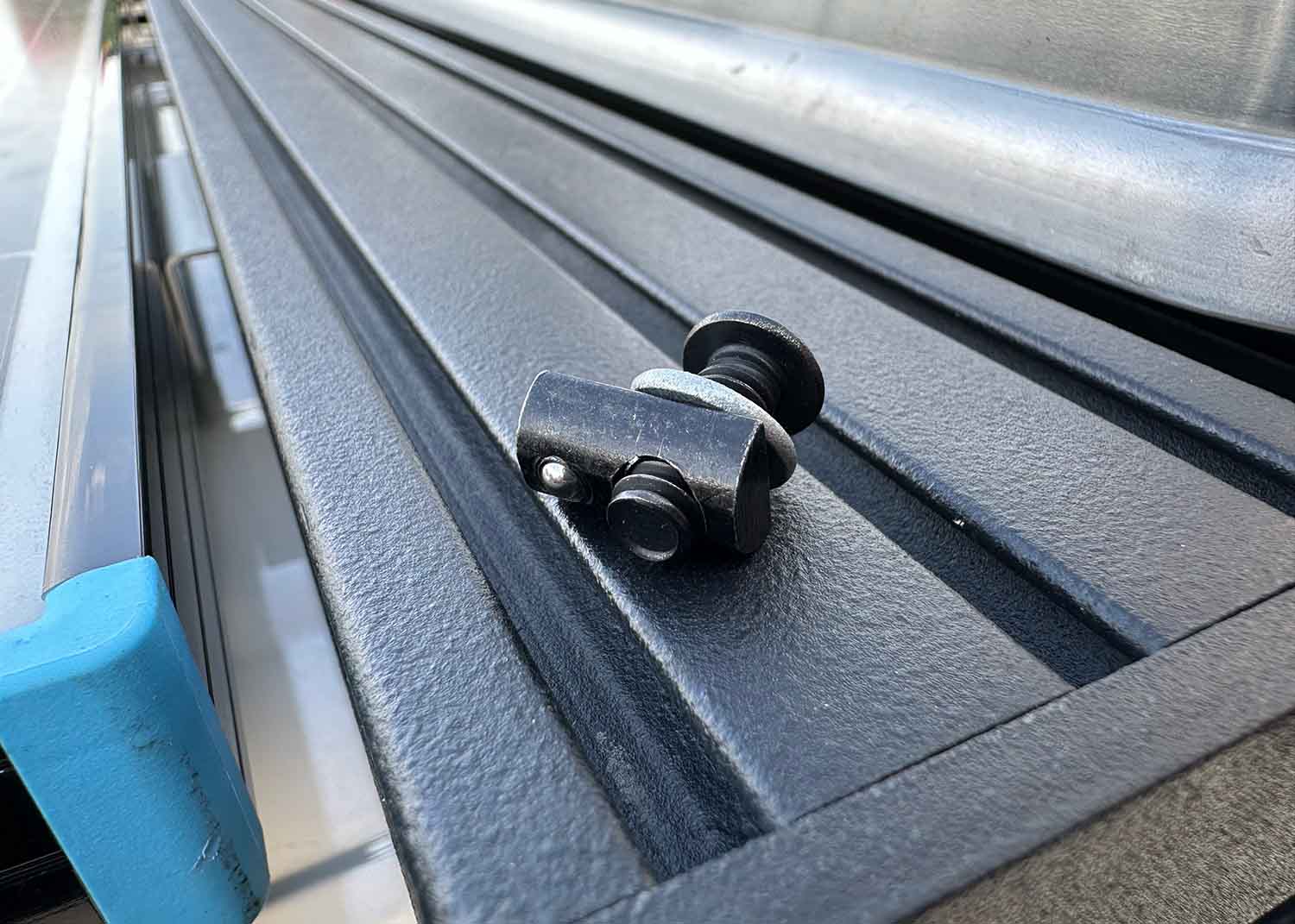 ROAMBUILT Flatpack Roof Rack Sliding T-NUT Hardware (10 Pack) - Image 4