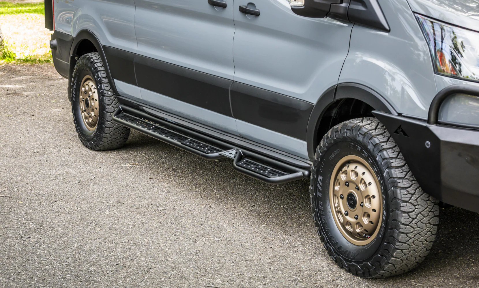Rover Vans 2015+ Ford Transit 148" Side Steps - Image 3
