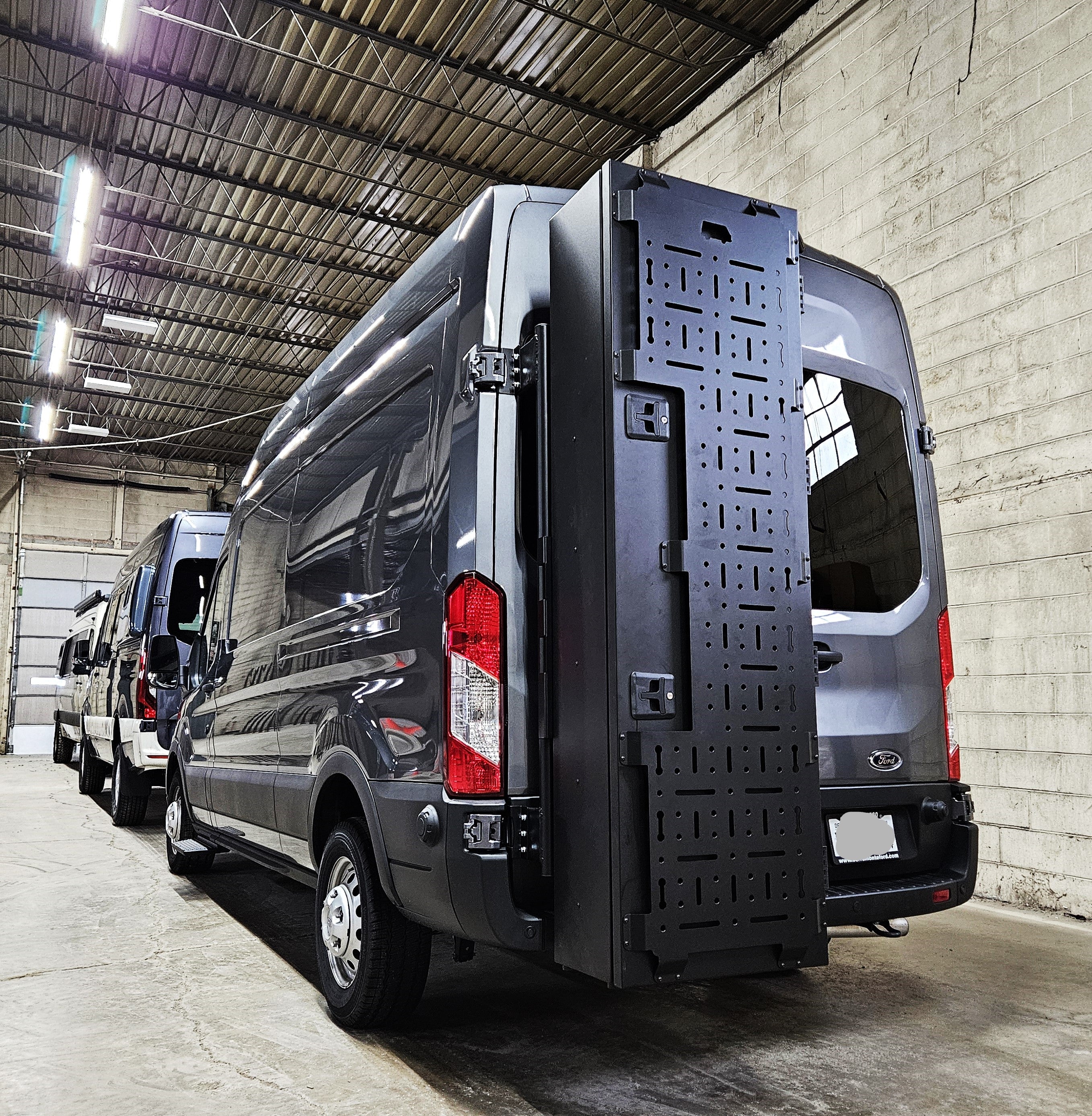 Rover Vans Ski/Snowboard Box - Image 11