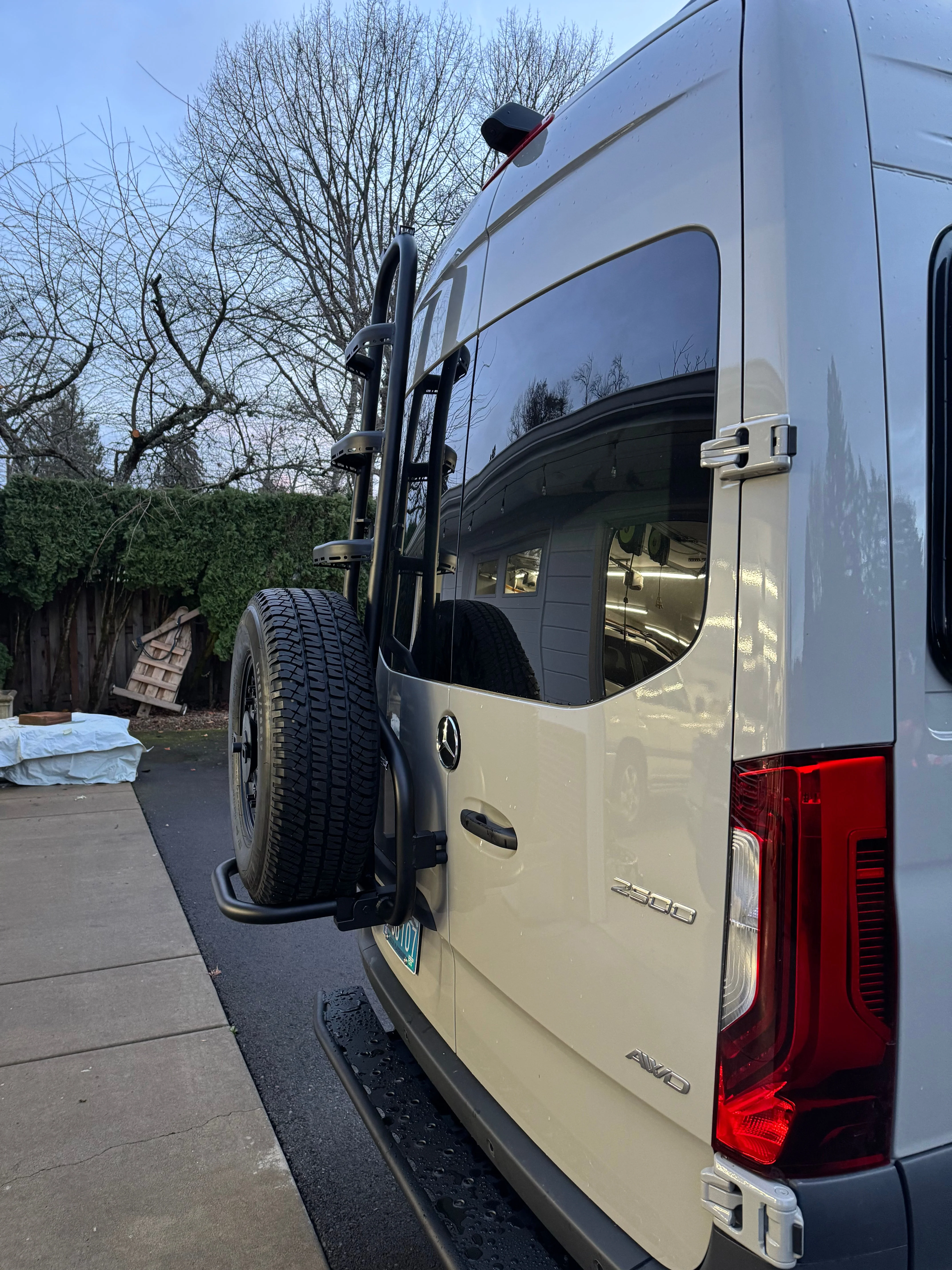 Tec Vanlife 2019+ Mercedes Sprinter Ladder/Tire Carrier - Image 11