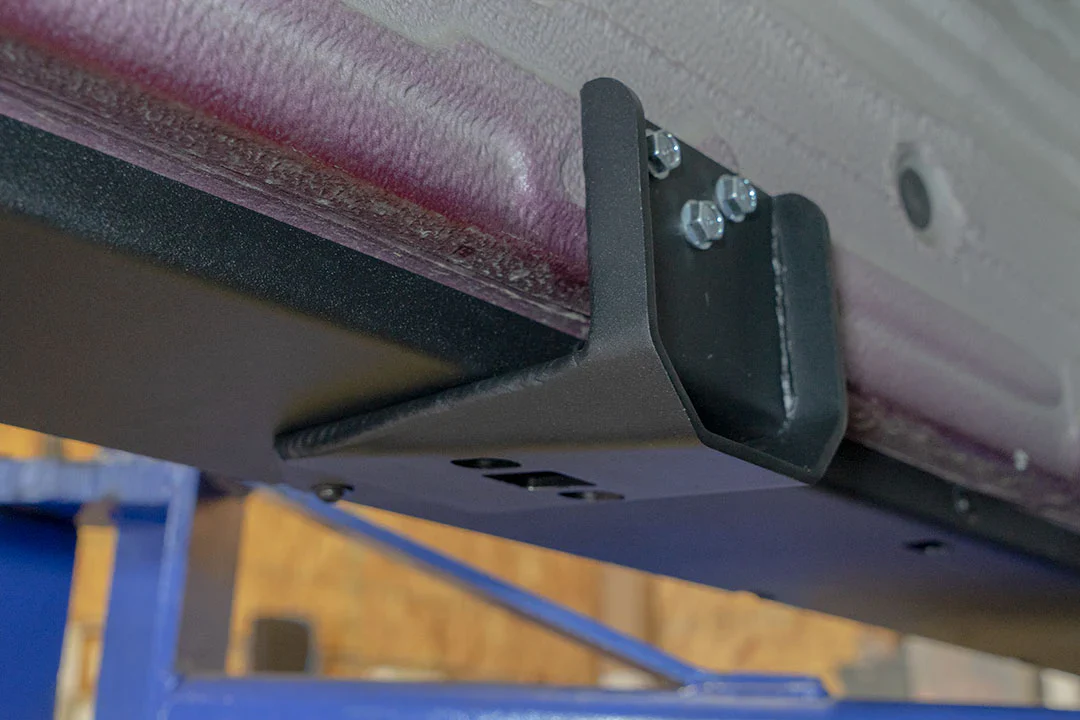 Van Compass 2015-2022 Mercedes Sprinter 170" - 4X4 Rocker Guards - Image 9